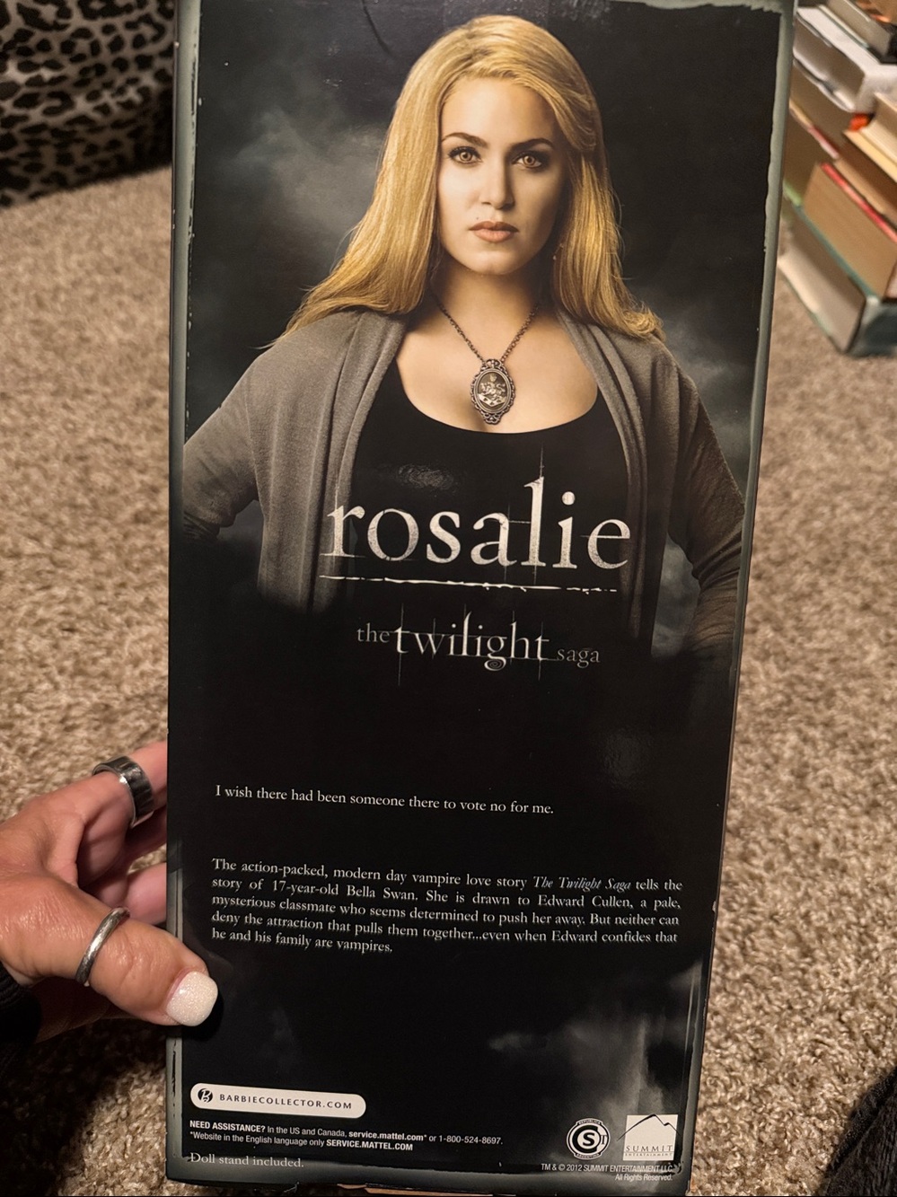 Twilight Saga Rosalie Collector Doll - Barbie Pink Label Collection - MINT! - Picture 10 of 12